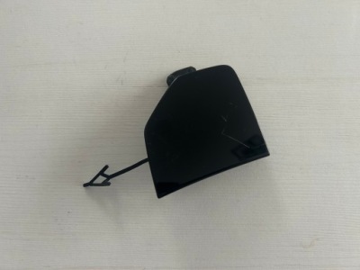 Audi q4 e-tron s-line 2021- заглушка фаркоп перед 89a807241a оригінал фото №1