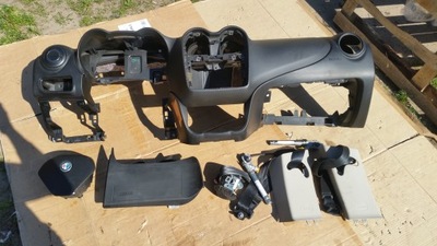 Alfa romeo mito приборная панель консоль подушка безопасности ремни фото №1