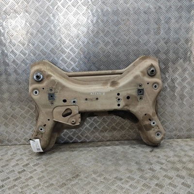 Opel vivaro 2016 рама допоміжна передня фото №1