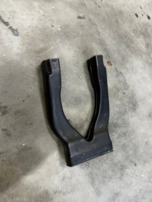 Канал туннель обдув воздуха na задняя mercedes gls x166 фото №1