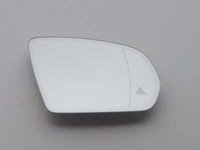 Mercedes gla w247 вкладиш правого дзеркало фотохромний асистент uk оригінальний номер фото №1