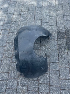 Підкрилок правий перед vw golf vii фото №1