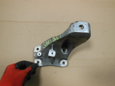 Кронштейн кронштейн maserati ghibli 3.0d фото №1