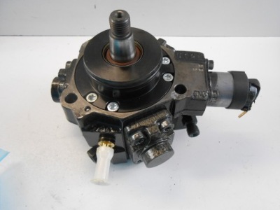 Renault trafic iii megane 1.6dci насос упорскування oryg фото №1