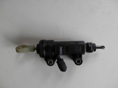 Bmw 3 e90 помпа сцепления 6758822 фото №1