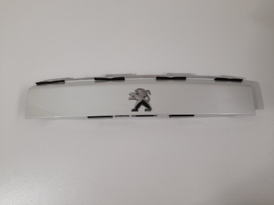 Peugeot 2008 ii накладка задний крышки микровыключатель px32 фото №1