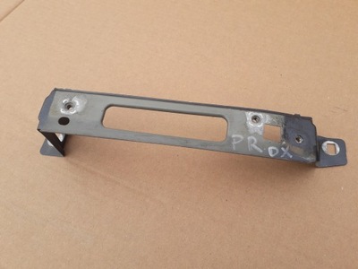 Кронштейн кронштейн крыла renault kadjar правый фото №1