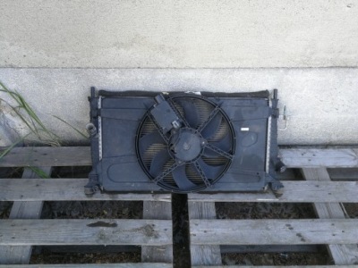 Ford focus mk2 вентилятор радіатор wody 1,6 16v фото №1