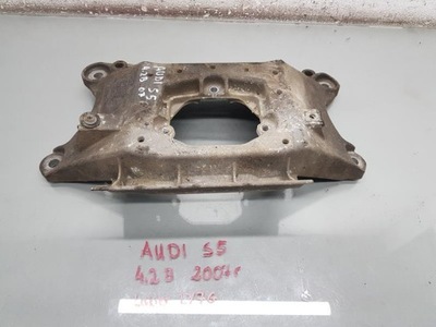 Кронштейн коробки audi s5 8t 4.2 8k0399263t фото №1
