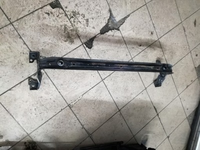 Volvo v40 ii 2012 - 2019 rok балка нижня pod радіатор фото №1