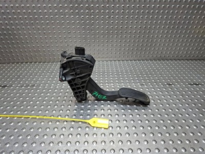 Педаль потенциометр газа toyota ch-r 16- 1.8 hsd 78110-f4021 фото №1