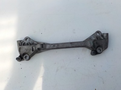 Mini r56 1.6 t 174km n14b16a кронштейн двигуна 6772034 фото №1