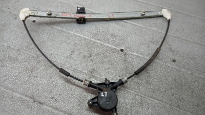 Подъемник левый задняя mazda 5 2.0crd 06r фото №1