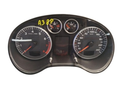 Счетчик audi a3 8p 1.6 fsi 8p0920900e фото №1
