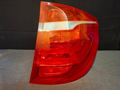 Bmw x3 f25 правый  фара задний  хорошее состояние led 7217312-13 фото №1