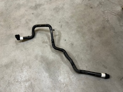 Патрубок труба системи охолодження акумулятор головний tesla model 3 дорестайлінг  rwd фото №1