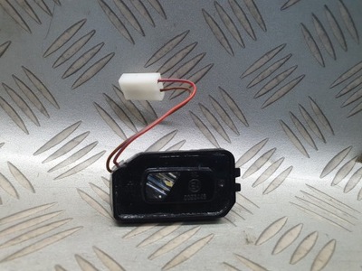 Mercedes w205 подсветка зеркало фото №1