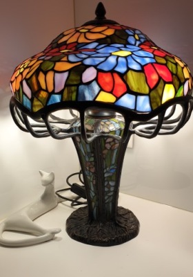 TIFFANY- SALONOWA-GABINETOWA LAMPA WITRAŻOWA PRZEPIĘKNA
