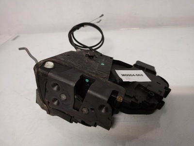 Замок двері лівий задній mazda 3 bk фото №1