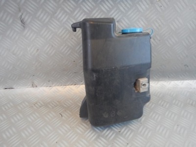 Nissan titan 04- бачок омывателя фото №1