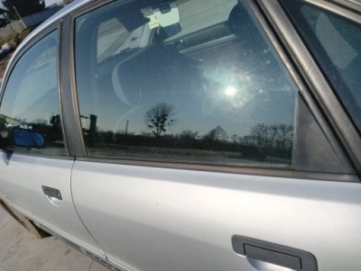 Audi a4 b5 молдинг уплотнитель левый задняя фото №1