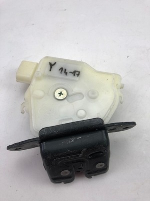 Toyota yaris 14-17r замок крышки багажника фото №1