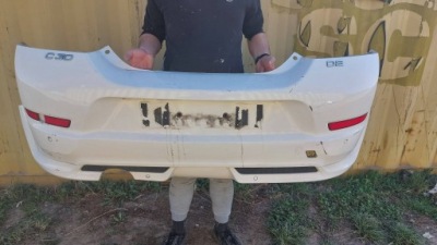 Бампер volvo c30 r design lift задня задній kompletny pdc 3121465 фото №1