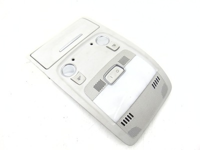 Лампа освітлення салону кабіни 8t0947135b audi a4 b8 a5 фото №1