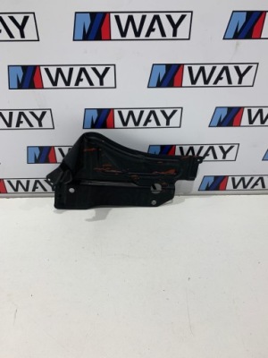 Bmw x1 f84 захист підвіска права задня 2991166 фото №1