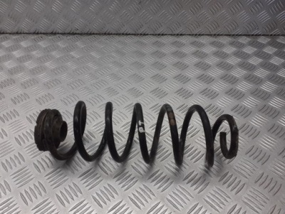 Пружина правый задняя skoda octavia i фото №1