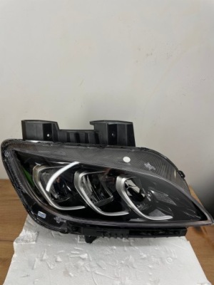 Hyundai kona lift лампа передня права full led фото №1