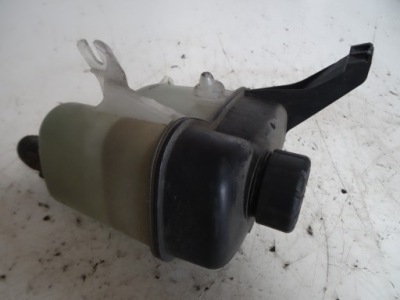 Бак расширительный mercedes w 245 фото №1