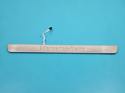 Молдинг порог перед левая mercedes gla x156 13-19 eu фото №1