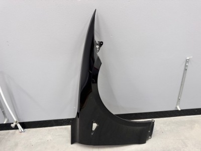 Tesla s 12- крило правий перед передній фото №1