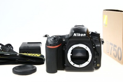 Lustrzanka Nikon D750 body, przebieg 237861 zdjęć
