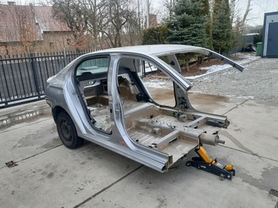 Citroen c-elysee 18 крыша стойки порог задняя автомобиля фото №1