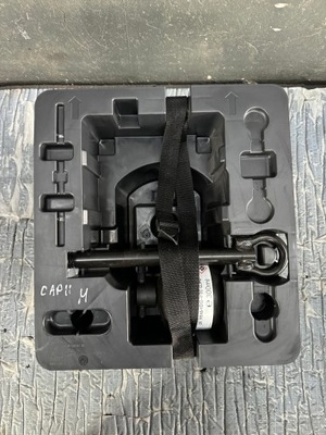 Вкладыш колеса запасного renault captur ii 997506836r фото №1