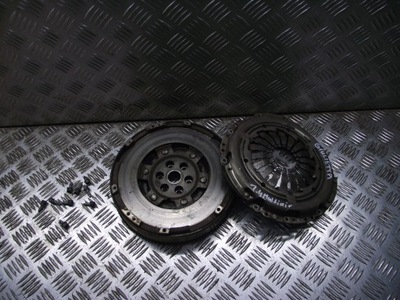 Двомасовий маховик притиск giulietta 12r 1.4multiair фото №1