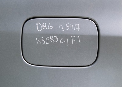 Крышка крышка топлива bmw x3 e83 354 titansilber фото №1