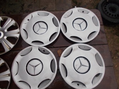 TAPACUBOS 15'' MERCEDES CLASE C W202 2024010024  