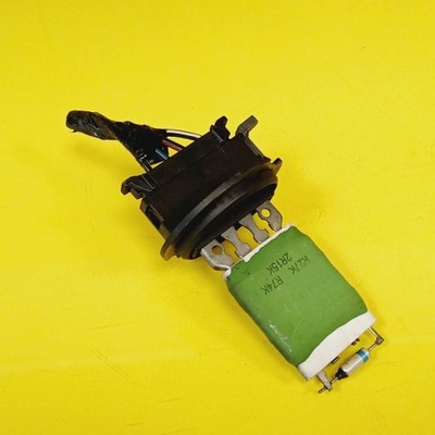 Резистор резистор вентилятор обдув smart forfour i r27kr74k nr190 фото №1