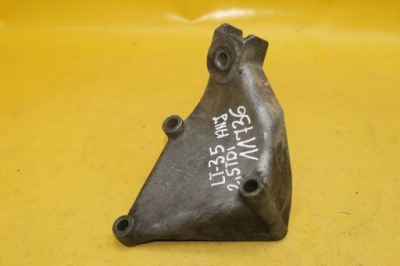 Кронштейн кронштейн vw lt 35 2.5 tdi 074199307b фото №1