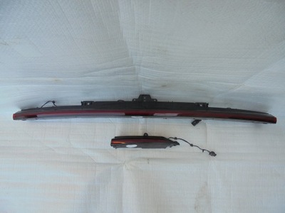 Лампа накладка led задня + права w кришка polestar ii 2 32228372 31698087 eu фото №1