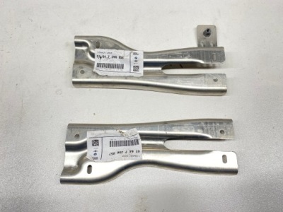 Кронштейн балка поперечина вертикальная поперечина правая na pas bmw i3 фото №1