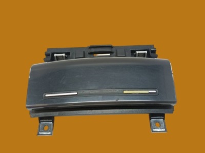 Попільничка 8p0857951 audi a3 2 2003-2013 8p фото №1