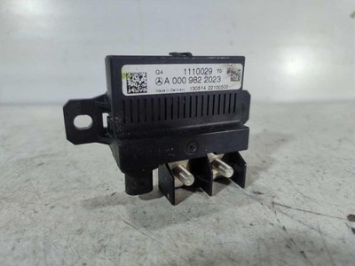 Модуль аккумулятор w212 0009892023 фото №1