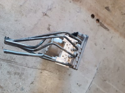 Citroen c4 cactus насос abs гальмівна 1,2 thp 9813805380 фото №1