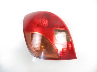 LAMPA LEWA TYLNA TOYOTA COROLLA Verso (_E12_)