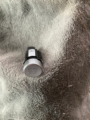 Audi a4 b9 a5 f5 8w кнопка запуск стоп фото №1