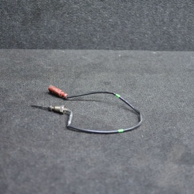 Audi a1 2015 датчик температуры масла фото №1